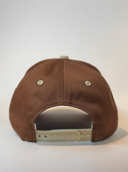 Buck WIld Hat - Dark Beige Clasp